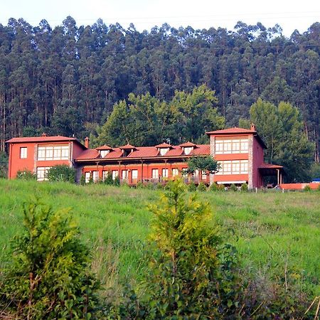 Escuelas De Fuentes Villaviciosa  Εξωτερικό φωτογραφία