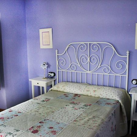 Escuelas De Fuentes Villaviciosa  Εξωτερικό φωτογραφία