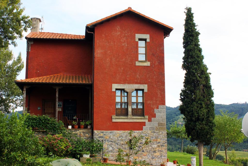 Escuelas De Fuentes Villaviciosa  Εξωτερικό φωτογραφία