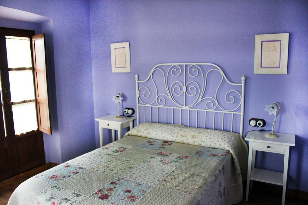 Escuelas De Fuentes Villaviciosa  Εξωτερικό φωτογραφία