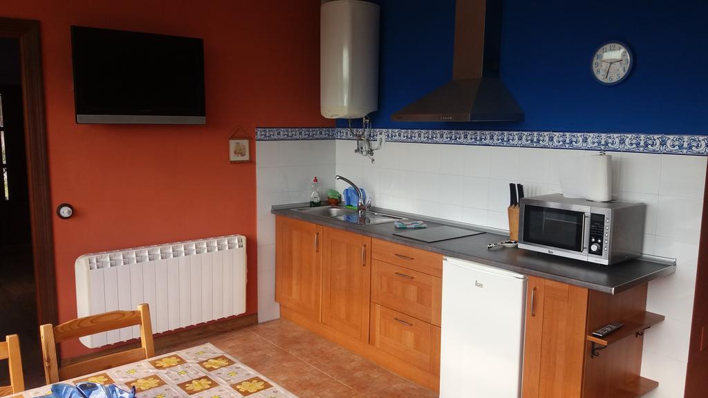 Escuelas De Fuentes Villaviciosa  Εξωτερικό φωτογραφία